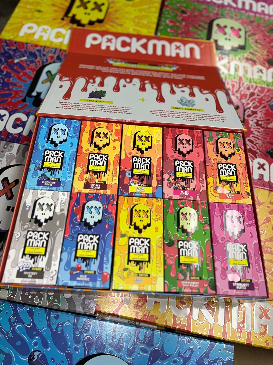 Packman Vapes Screen Display UK with vibrant flavors and smart screen technology.